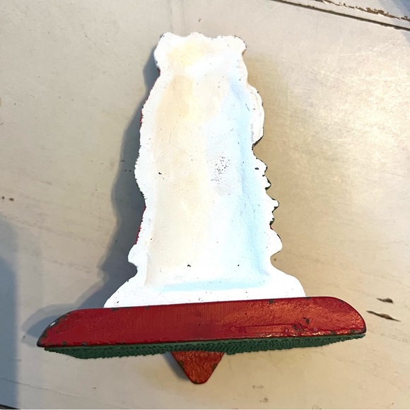 Vintage Midwest-Cannon Falls Santa with Tree Christmas Cast Iron Stocking Hanger - Picture 2 of 6